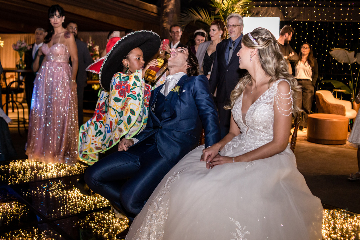 casamento, festa, buffet, wedding, vestido de noiva, making of, dia da noiva, cerimônia, recepção, balada, fotografia, noiva, noivo, maquiagem, fotografia autoral, decoração