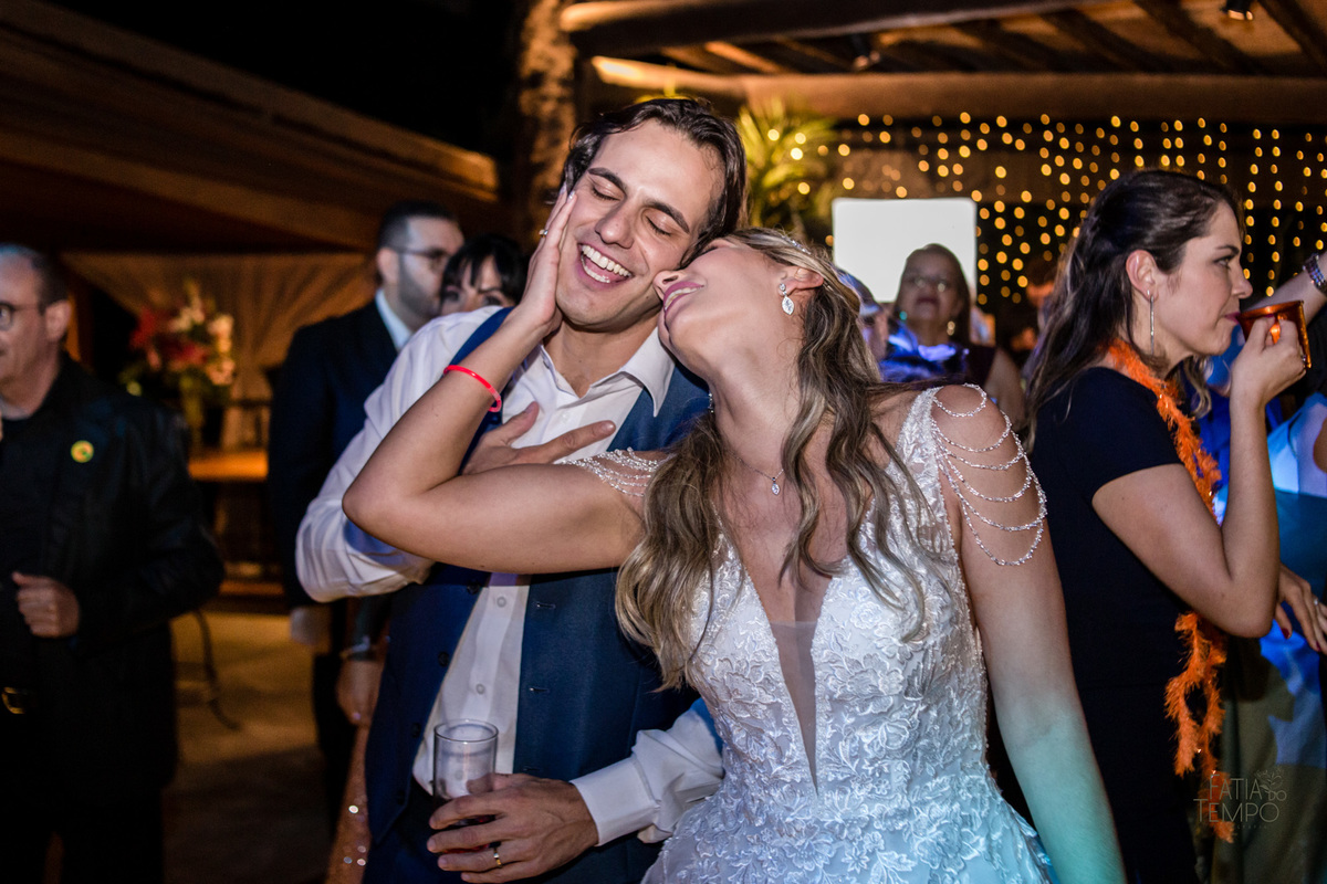 casamento, festa, buffet, wedding, vestido de noiva, making of, dia da noiva, cerimônia, recepção, balada, fotografia, noiva, noivo, maquiagem, fotografia autoral, decoração