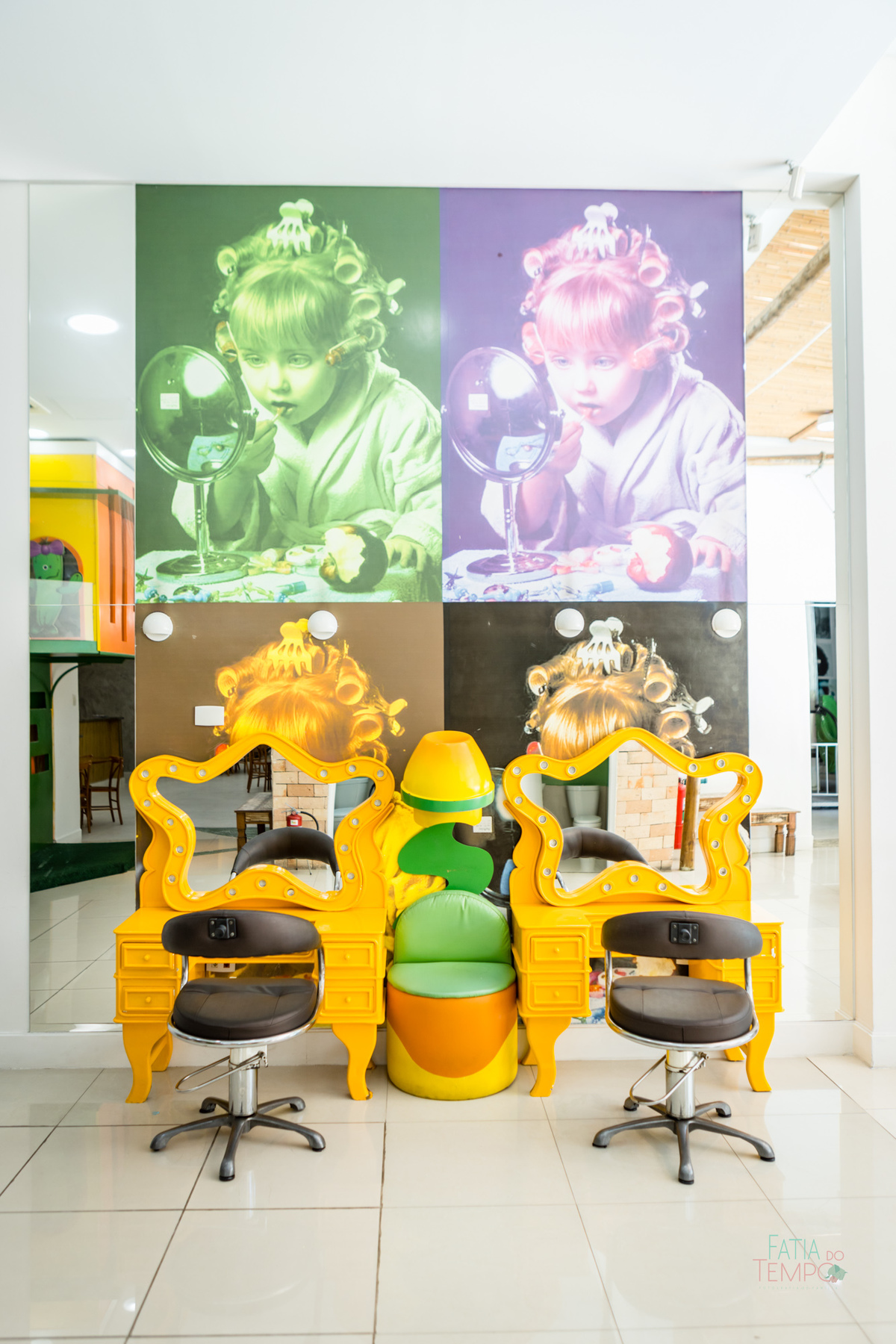 aniversario, festa, criança, infantil, buffet, bolo de aniversario, foto infantil, decoração, brincadeiras, familia, buffet infantil, 1 ano, Santo André, sao Caetano, ensaio fotografico, smash the cake, smash the fruit, paint baby, estudio fotográfico, 