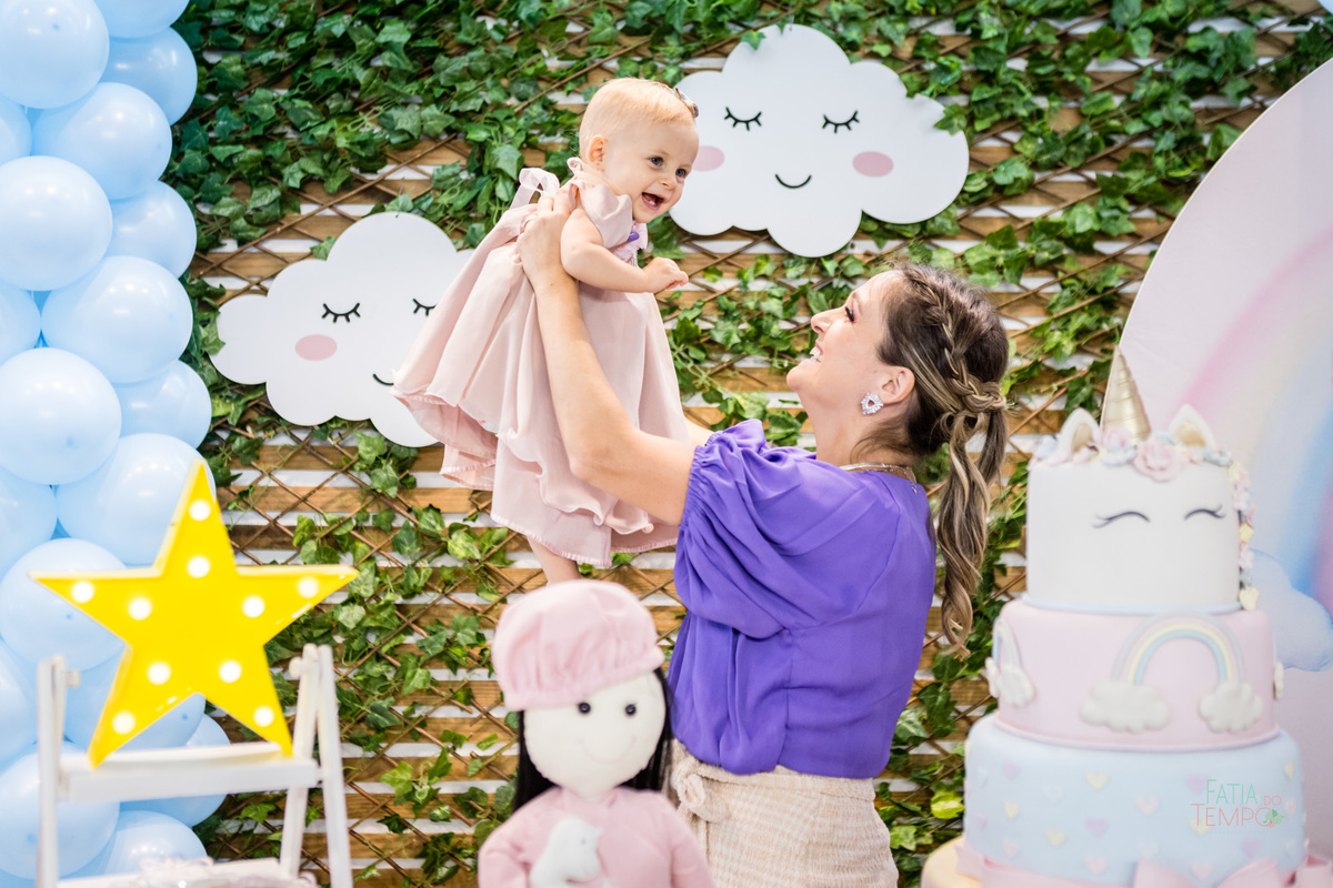 aniversario, festa, criança, infantil, buffet, bolo de aniversario, foto infantil, decoração, brincadeiras, familia, buffet infantil, 1 ano, Santo André, sao Caetano, ensaio fotografico, smash the cake, smash the fruit, paint baby, estudio fotográfico, 