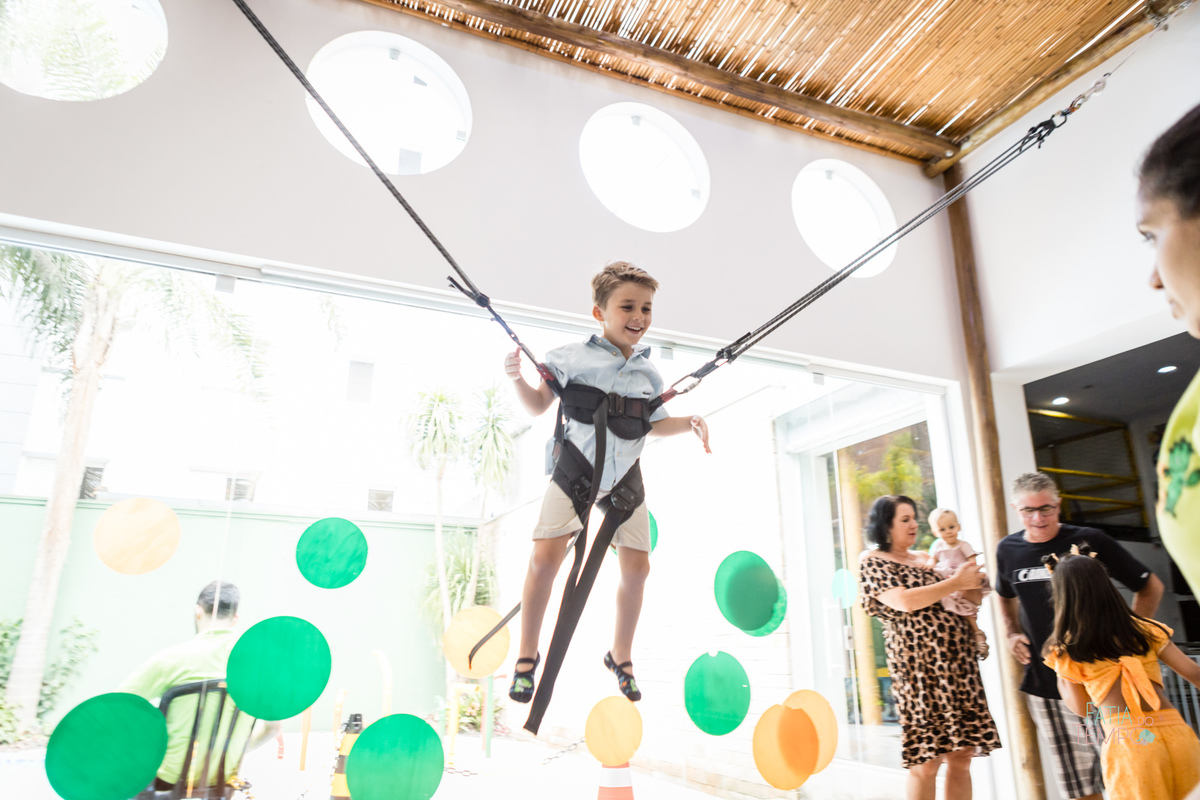 aniversario, festa, criança, infantil, buffet, bolo de aniversario, foto infantil, decoração, brincadeiras, familia, buffet infantil, 1 ano, Santo André, sao Caetano, ensaio fotografico, smash the cake, smash the fruit, paint baby, estudio fotográfico, 