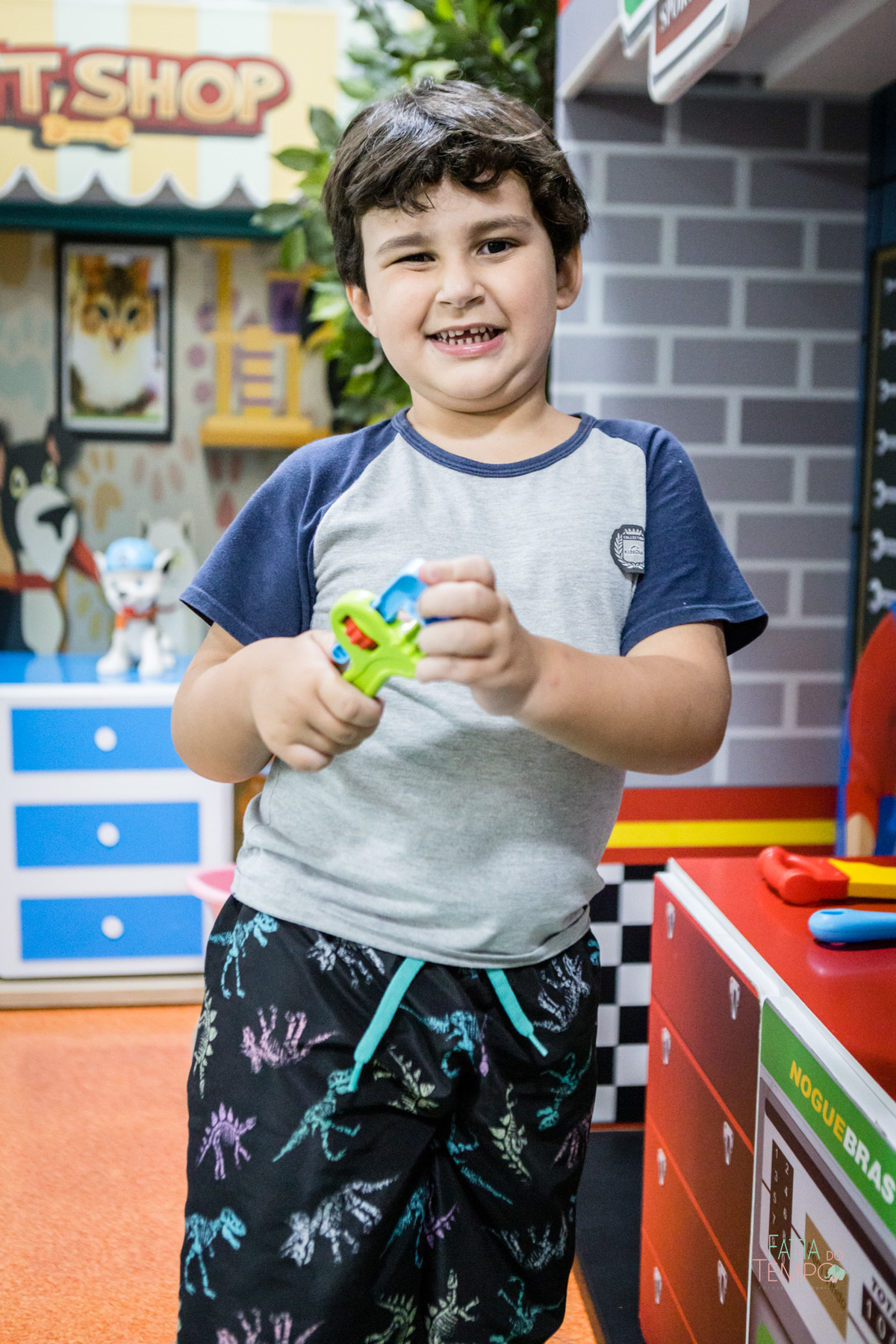 aniversario, festa, criança, infantil, buffet, bolo de aniversario, foto infantil, decoração, brincadeiras, familia, buffet infantil, 1 ano, Santo André, sao Caetano, ensaio fotografico, smash the cake, smash the fruit, paint baby, estudio fotográfico, 