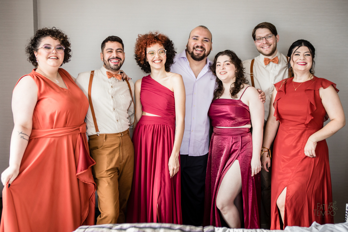casamento, wedding, buffet, festa, meninos, homoafetivo, lgbtqia+, gay, hétero, familia, felicidade, amor, make, fotografia, autoral, profissional, maquiagem, cerimônia, balada, Dança, dia do noivo, amigos, padrinhos, vestido de festa, pai, mae, 