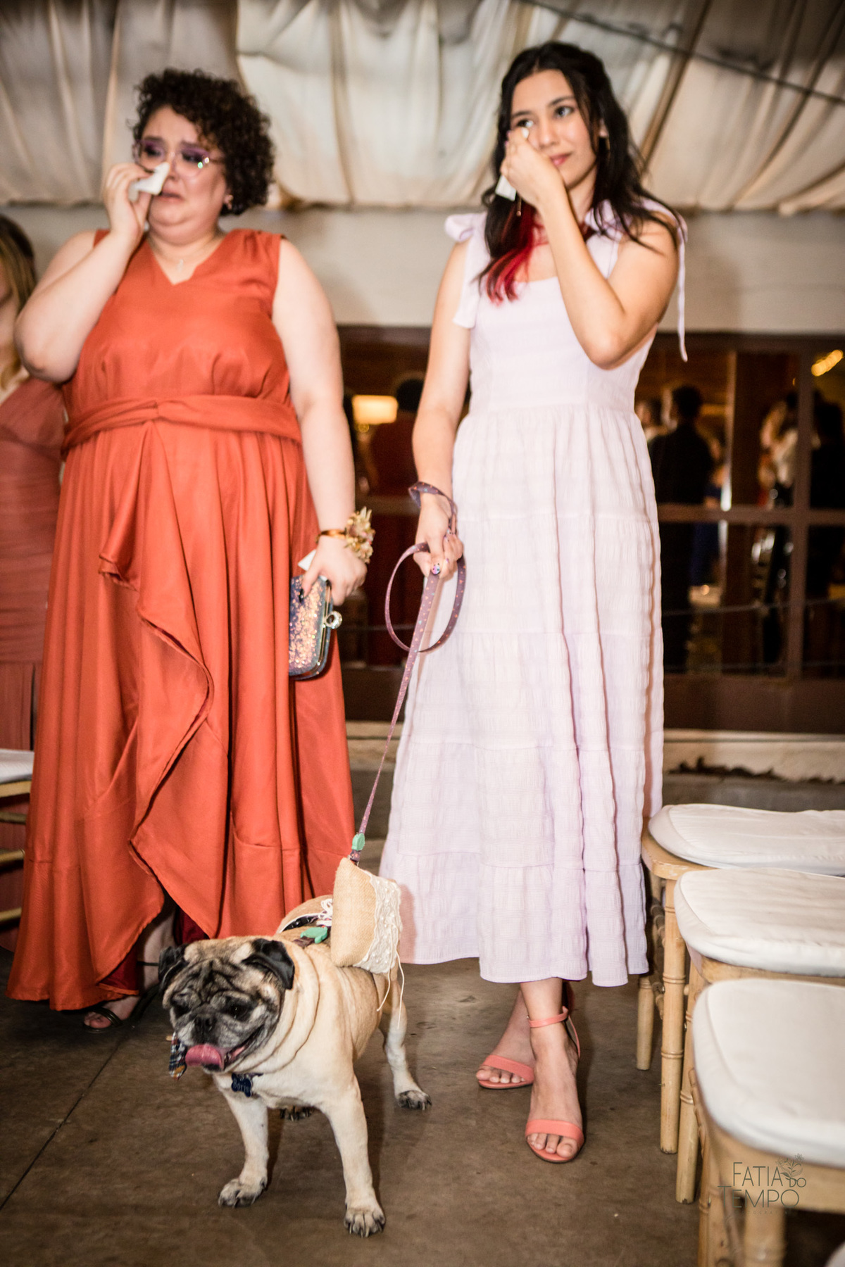 casamento, wedding, buffet, festa, meninos, homoafetivo, lgbtqia+, gay, hétero, familia, felicidade, amor, make, fotografia, autoral, profissional, maquiagem, cerimônia, balada, Dança, dia do noivo, amigos, padrinhos, vestido de festa, pai, mae, 