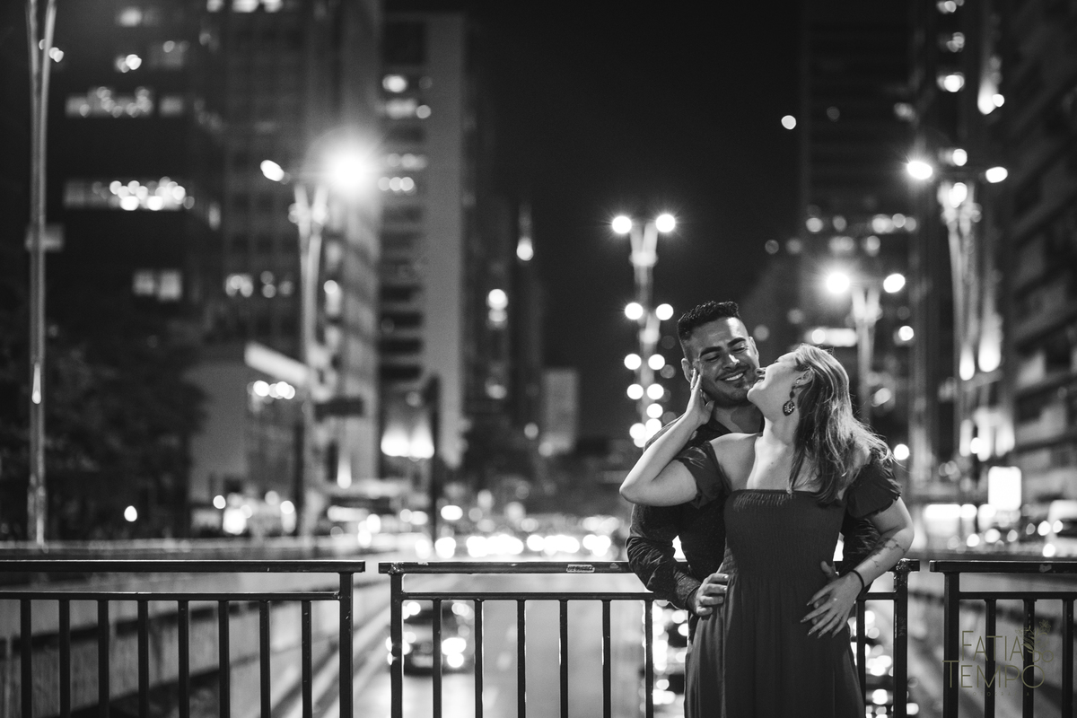 ensaio na paulista, pre casamento, pre casamento na rua, ensaio de casal na paulista, ensaio na rua, pre casamento na rua, ensaio de casal na rua, vou casar, ensaio fotografico,