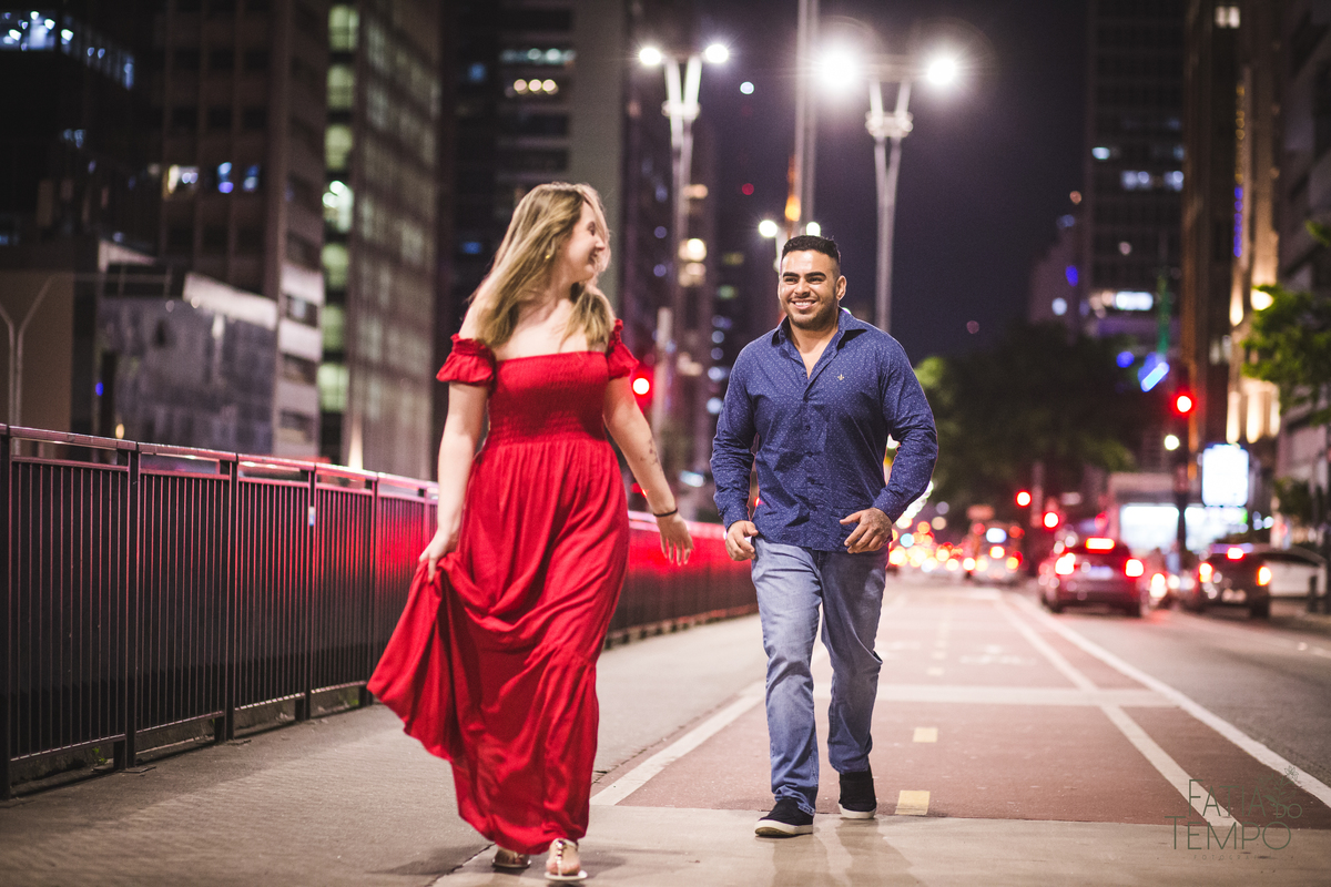 ensaio na paulista, pre casamento, pre casamento na rua, ensaio de casal na paulista, ensaio na rua, pre casamento na rua, ensaio de casal na rua, vou casar, ensaio fotografico,