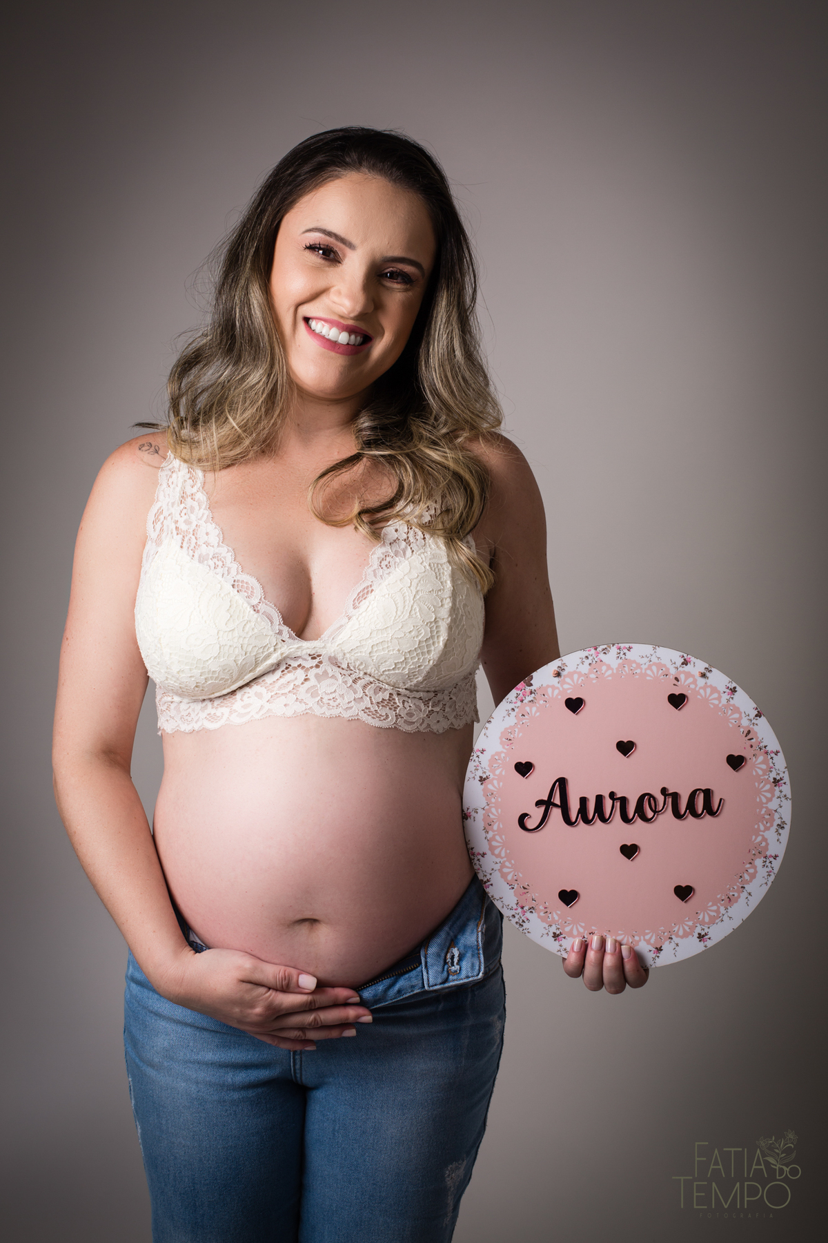 gestante, ensaio gestante, ensaio de gravida, ensaio gestante em estudio, estudio gestante, gestante em estudio, ensaio gravida, fotos gravidas, fotos gestante, sessao fotografica gestante