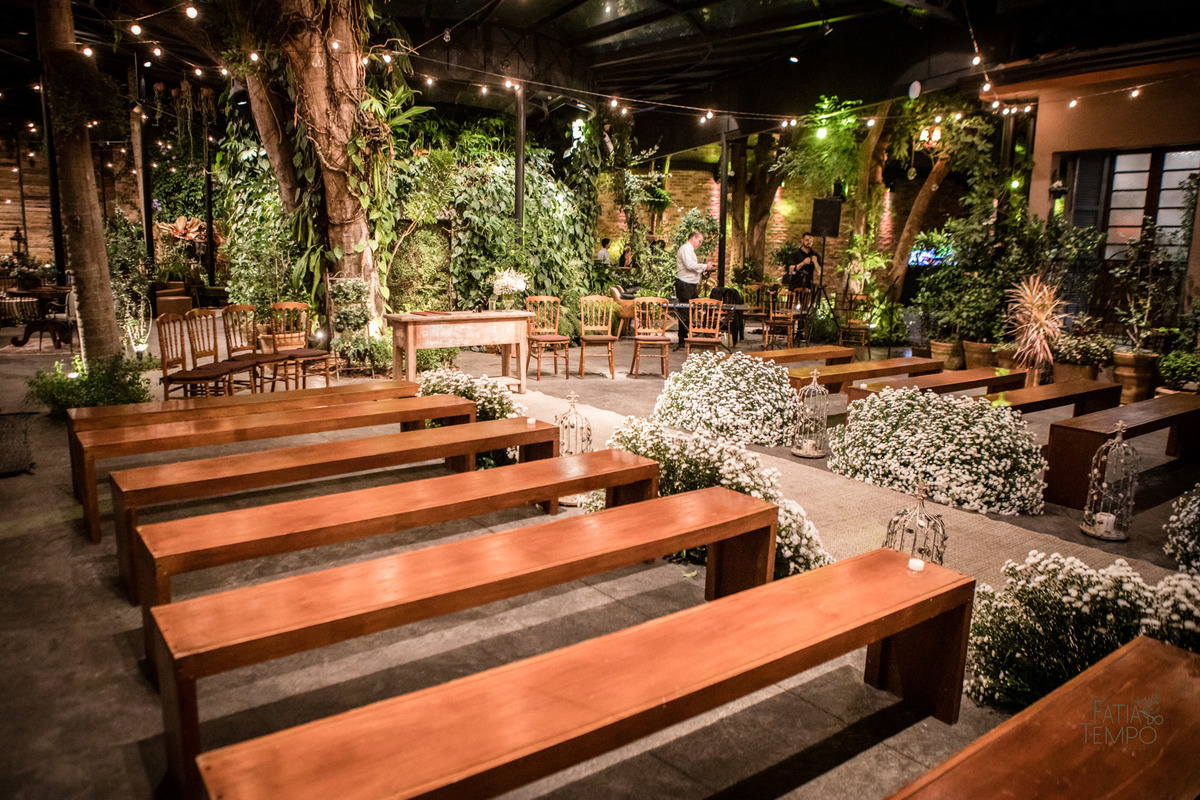 casamento, wedding, sitio, campo, jardim, buffet, decoração, fotografia, noiva, noivo, vestido, festa, flores, são paulo, fatia do tempo, foto de casamento, elegante, autoral, afetiva, empatia, atemporal, melhor foto, melhor buffet, comida, culinária, 