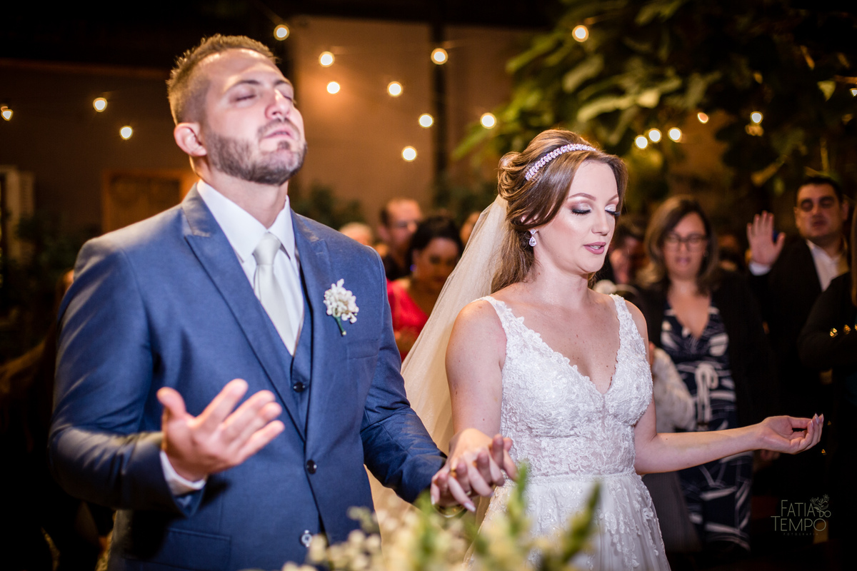 casamento, wedding, sitio, campo, jardim, buffet, decoração, fotografia, noiva, noivo, vestido, festa, flores, são paulo, fatia do tempo, foto de casamento, elegante, autoral, afetiva, empatia, atemporal, melhor foto, melhor buffet, comida, culinária, 