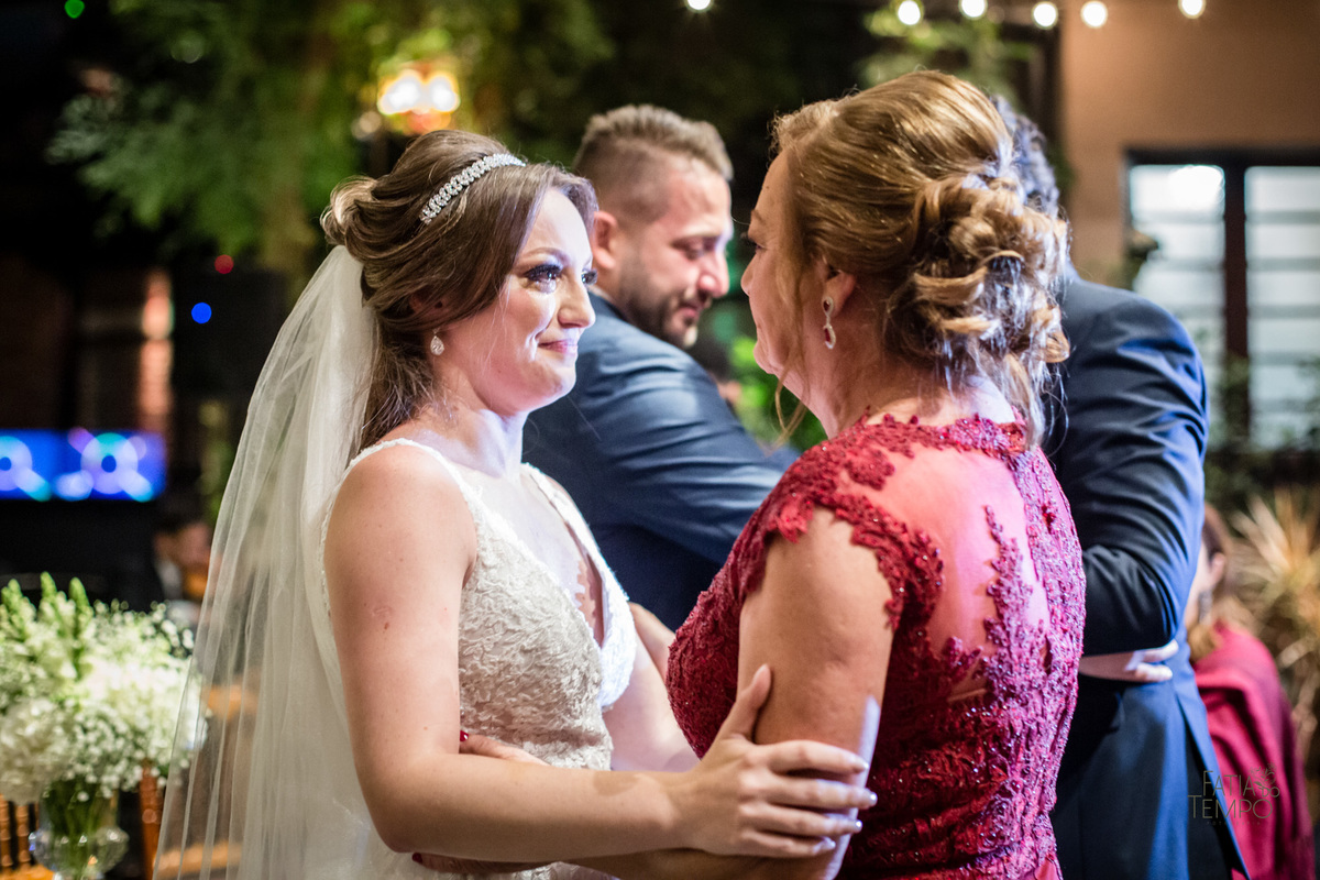 casamento, wedding, sitio, campo, jardim, buffet, decoração, fotografia, noiva, noivo, vestido, festa, flores, são paulo, fatia do tempo, foto de casamento, elegante, autoral, afetiva, empatia, atemporal, melhor foto, melhor buffet, comida, culinária, 