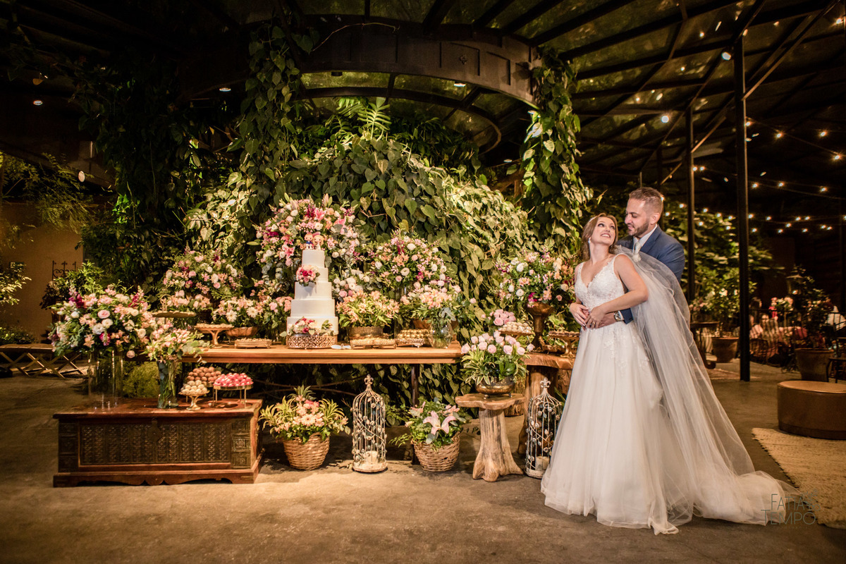 casamento, wedding, sitio, campo, jardim, buffet, decoração, fotografia, noiva, noivo, vestido, festa, flores, são paulo, fatia do tempo, foto de casamento, elegante, autoral, afetiva, empatia, atemporal, melhor foto, melhor buffet, comida, culinária, 