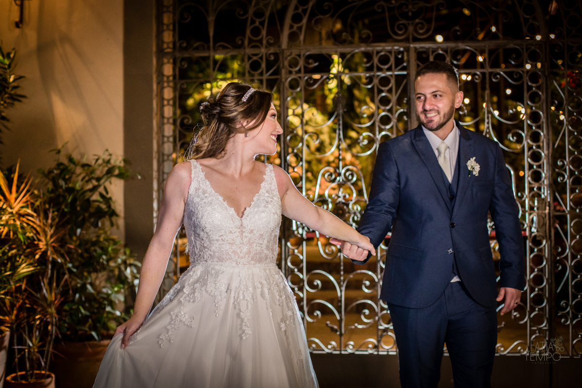 casamento, wedding, sitio, campo, jardim, buffet, decoração, fotografia, noiva, noivo, vestido, festa, flores, são paulo, fatia do tempo, foto de casamento, elegante, autoral, afetiva, empatia, atemporal, melhor foto, melhor buffet, comida, culinária, 