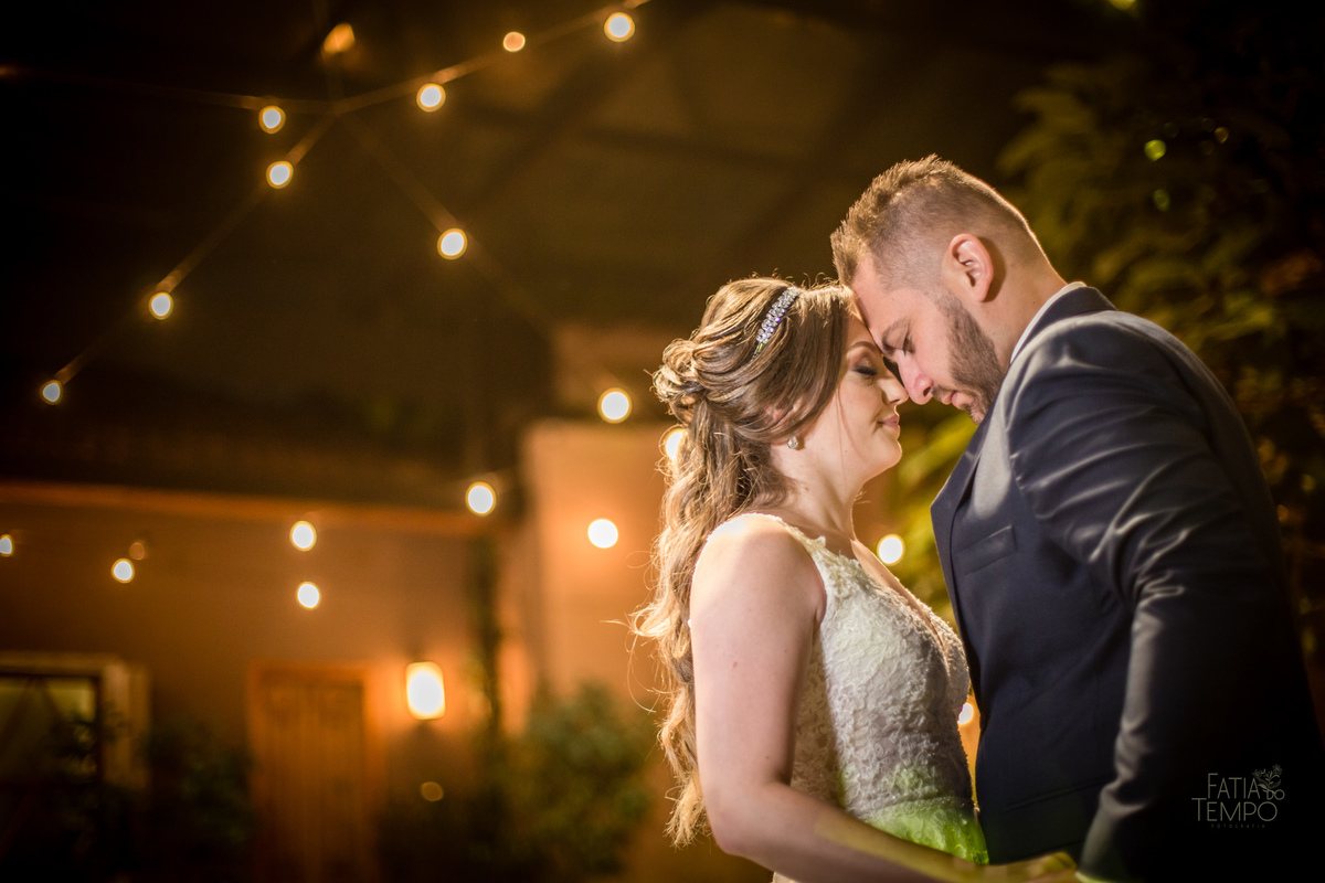 casamento, wedding, sitio, campo, jardim, buffet, decoração, fotografia, noiva, noivo, vestido, festa, flores, são paulo, fatia do tempo, foto de casamento, elegante, autoral, afetiva, empatia, atemporal, melhor foto, melhor buffet, comida, culinária, 