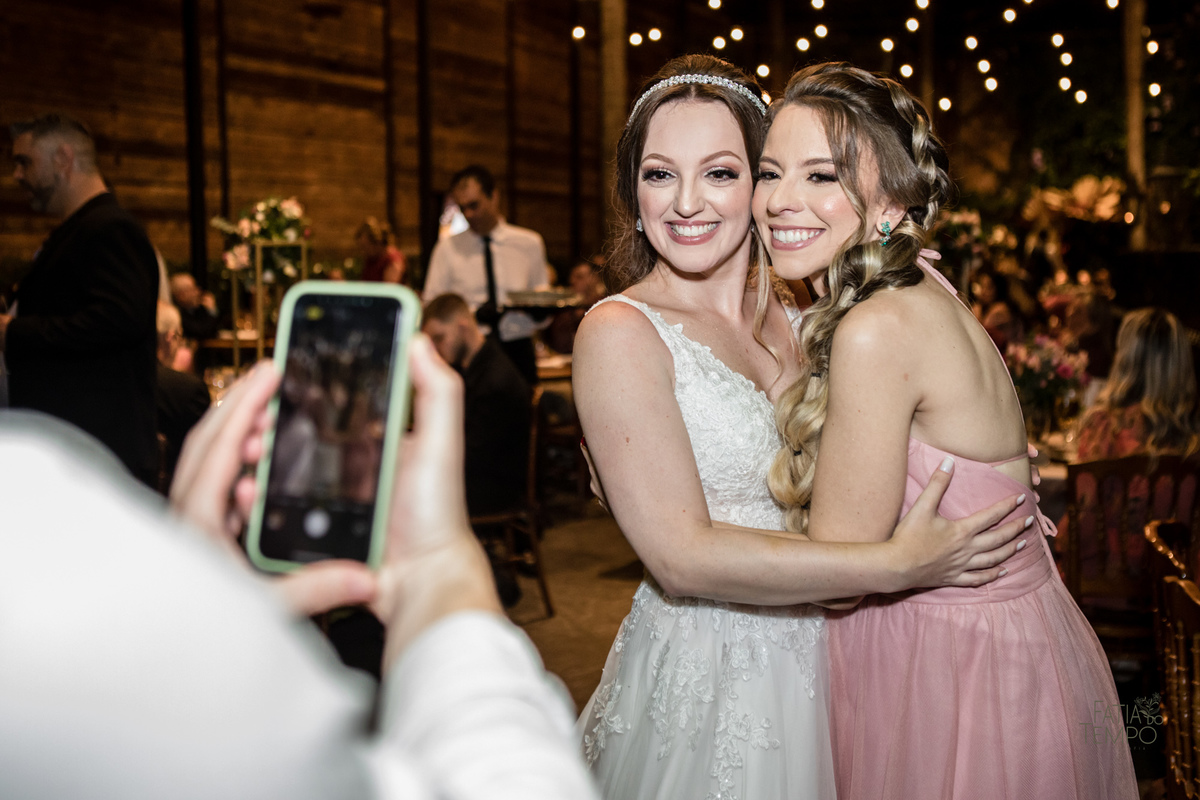 casamento, wedding, sitio, campo, jardim, buffet, decoração, fotografia, noiva, noivo, vestido, festa, flores, são paulo, fatia do tempo, foto de casamento, elegante, autoral, afetiva, empatia, atemporal, melhor foto, melhor buffet, comida, culinária, 