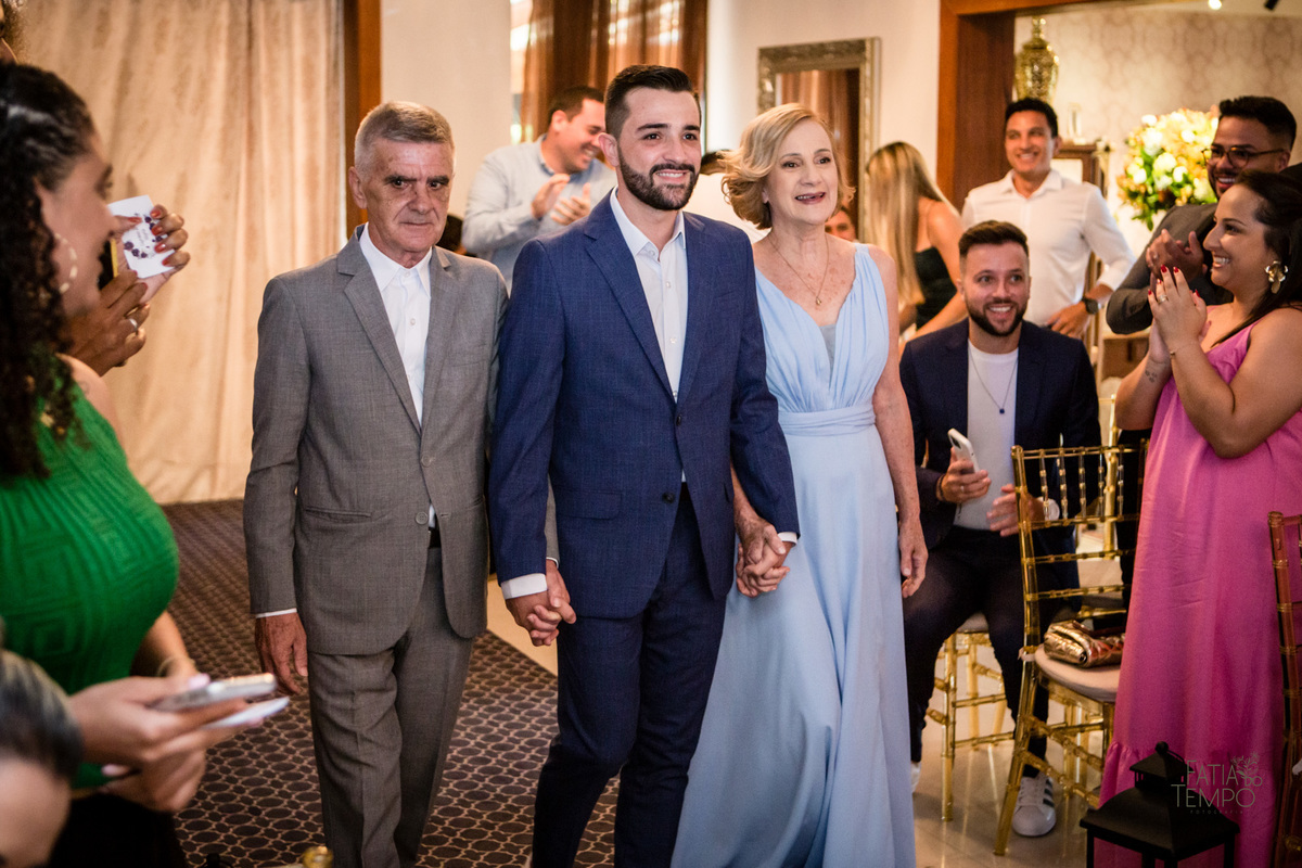 casamento, wedding, buffet, vestido de noiva, maquiagem, make, dia da noiva, noiva, noivo, roupa, madrinhas, mãe, padrinhos, festa, balada, banda, dj, decoração, iluminação, fotografia, fotografia autoral, foto de casamento, estúdio, retrato, ensaio, 