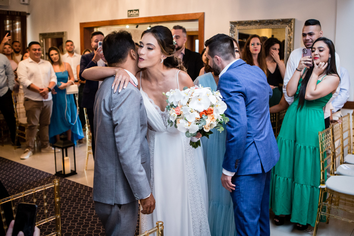 casamento, wedding, buffet, vestido de noiva, maquiagem, make, dia da noiva, noiva, noivo, roupa, madrinhas, mãe, padrinhos, festa, balada, banda, dj, decoração, iluminação, fotografia, fotografia autoral, foto de casamento, estúdio, retrato, ensaio, 