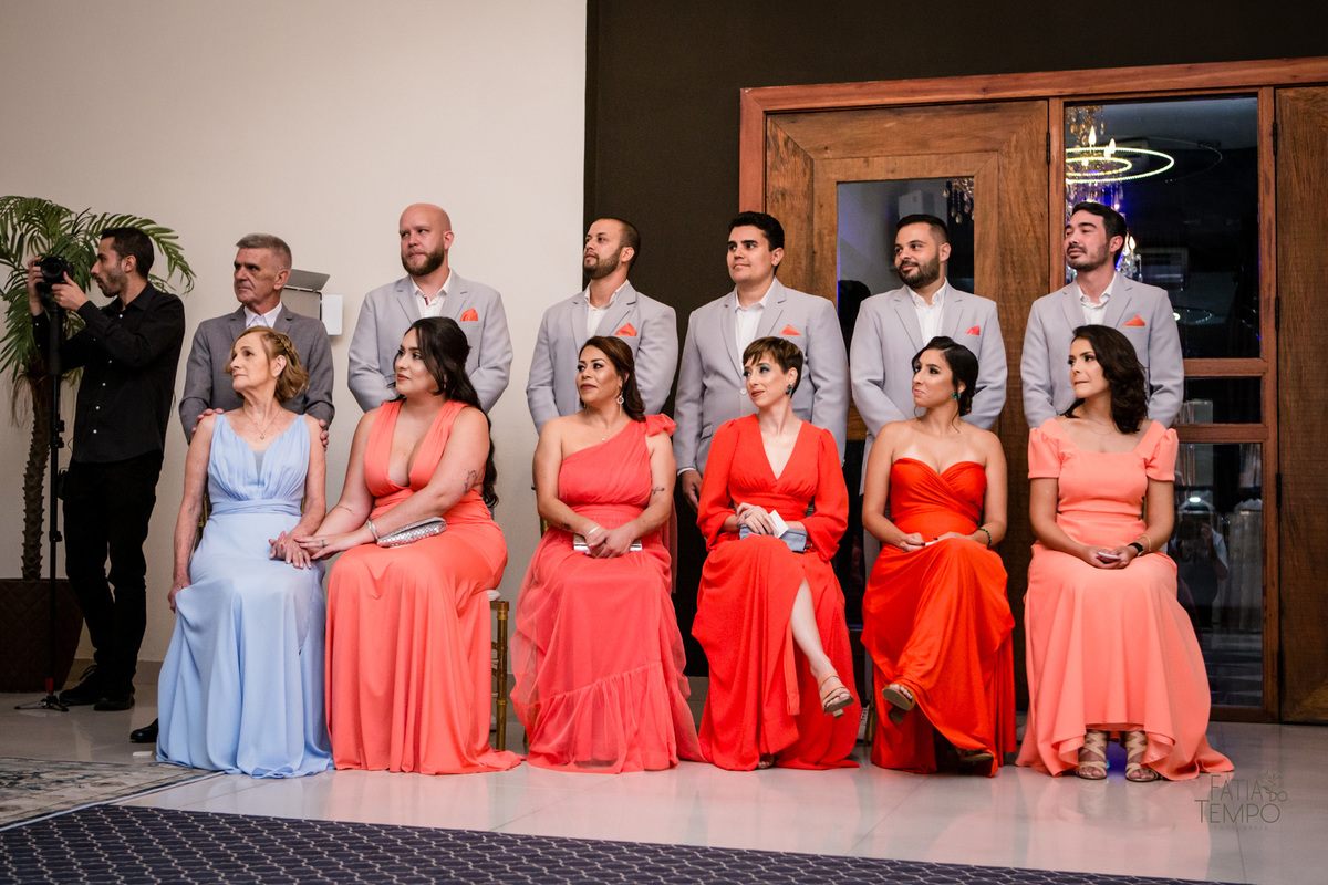 casamento, wedding, buffet, vestido de noiva, maquiagem, make, dia da noiva, noiva, noivo, roupa, madrinhas, mãe, padrinhos, festa, balada, banda, dj, decoração, iluminação, fotografia, fotografia autoral, foto de casamento, estúdio, retrato, ensaio, 