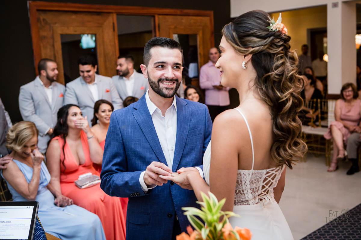 casamento, wedding, buffet, vestido de noiva, maquiagem, make, dia da noiva, noiva, noivo, roupa, madrinhas, mãe, padrinhos, festa, balada, banda, dj, decoração, iluminação, fotografia, fotografia autoral, foto de casamento, estúdio, retrato, ensaio, 