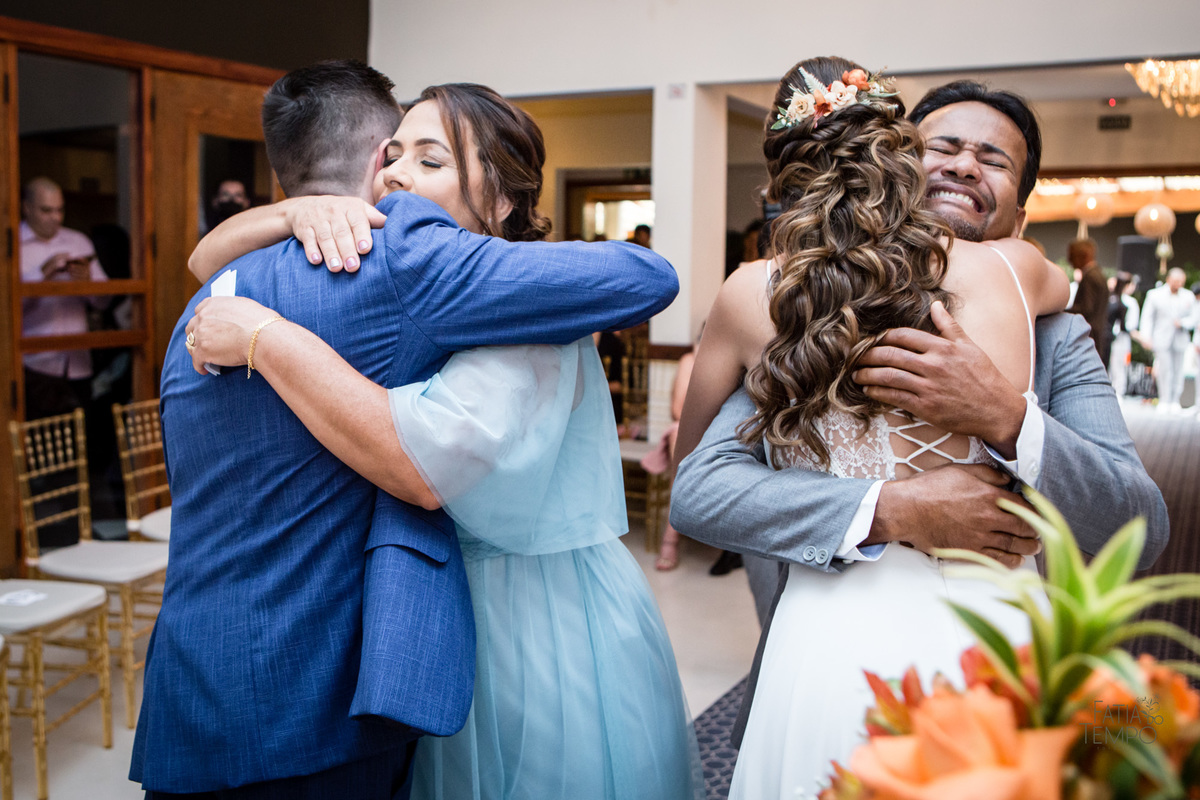 casamento, wedding, buffet, vestido de noiva, maquiagem, make, dia da noiva, noiva, noivo, roupa, madrinhas, mãe, padrinhos, festa, balada, banda, dj, decoração, iluminação, fotografia, fotografia autoral, foto de casamento, estúdio, retrato, ensaio, 