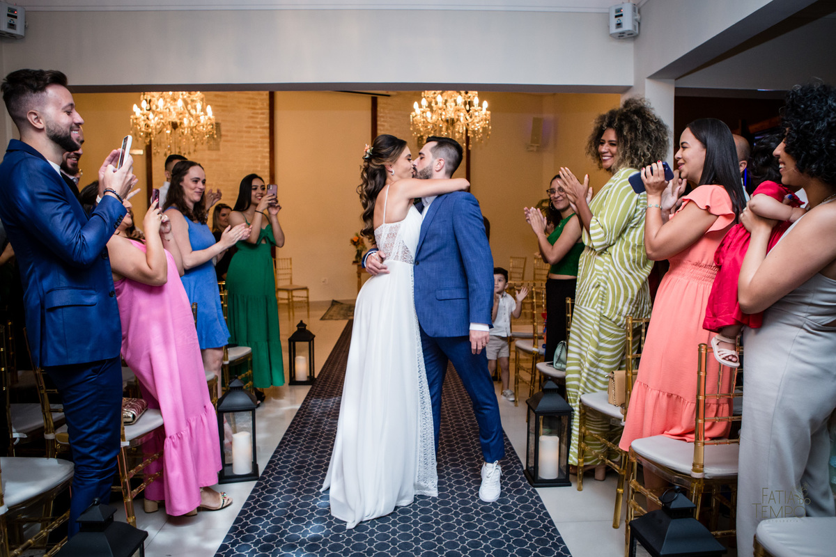 casamento, wedding, buffet, vestido de noiva, maquiagem, make, dia da noiva, noiva, noivo, roupa, madrinhas, mãe, padrinhos, festa, balada, banda, dj, decoração, iluminação, fotografia, fotografia autoral, foto de casamento, estúdio, retrato, ensaio, 
