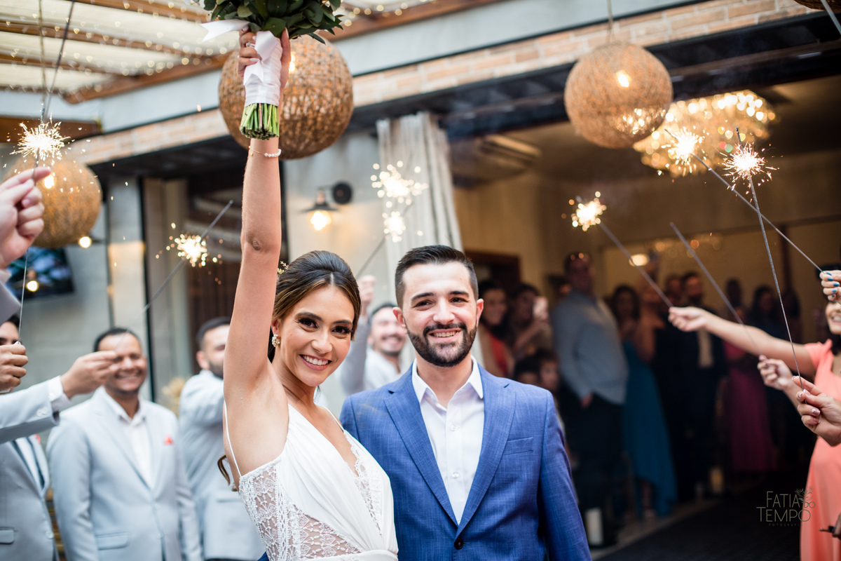 casamento, wedding, buffet, vestido de noiva, maquiagem, make, dia da noiva, noiva, noivo, roupa, madrinhas, mãe, padrinhos, festa, balada, banda, dj, decoração, iluminação, fotografia, fotografia autoral, foto de casamento, estúdio, retrato, ensaio, 