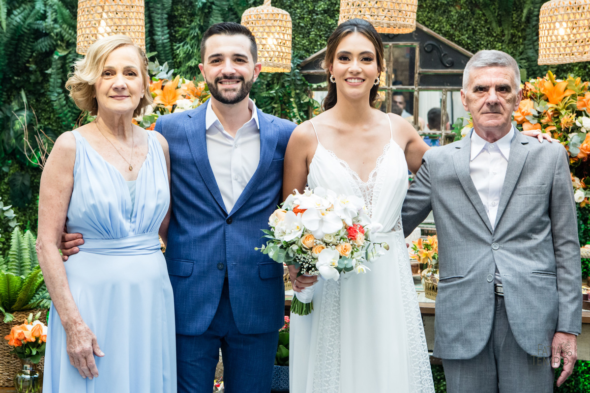 casamento, wedding, buffet, vestido de noiva, maquiagem, make, dia da noiva, noiva, noivo, roupa, madrinhas, mãe, padrinhos, festa, balada, banda, dj, decoração, iluminação, fotografia, fotografia autoral, foto de casamento, estúdio, retrato, ensaio, 