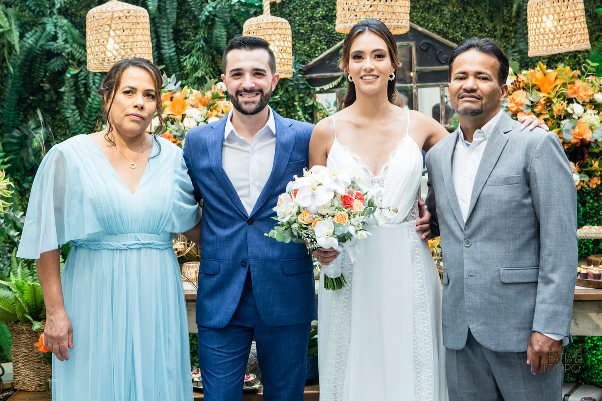 casamento, wedding, buffet, vestido de noiva, maquiagem, make, dia da noiva, noiva, noivo, roupa, madrinhas, mãe, padrinhos, festa, balada, banda, dj, decoração, iluminação, fotografia, fotografia autoral, foto de casamento, estúdio, retrato, ensaio, 