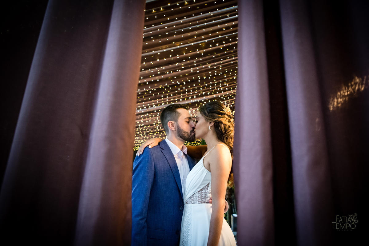 casamento, wedding, buffet, vestido de noiva, maquiagem, make, dia da noiva, noiva, noivo, roupa, madrinhas, mãe, padrinhos, festa, balada, banda, dj, decoração, iluminação, fotografia, fotografia autoral, foto de casamento, estúdio, retrato, ensaio, 