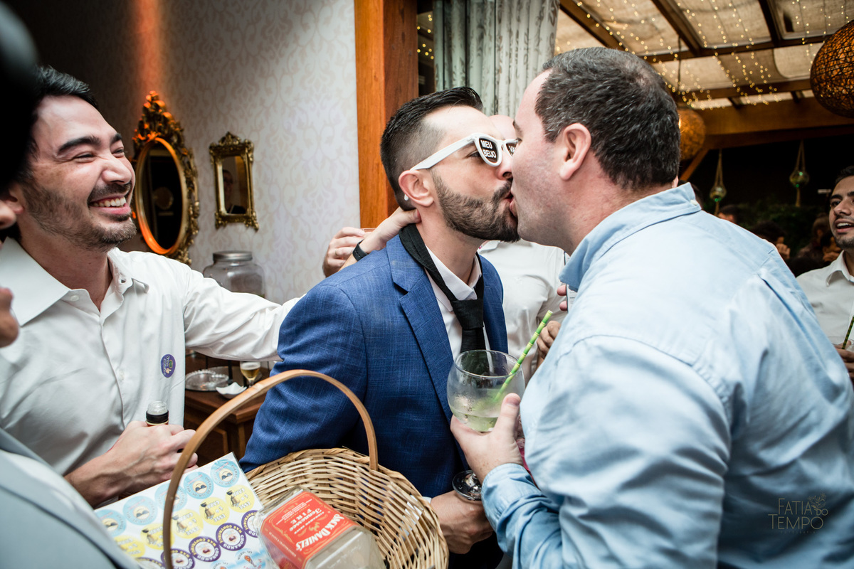 casamento, wedding, buffet, vestido de noiva, maquiagem, make, dia da noiva, noiva, noivo, roupa, madrinhas, mãe, padrinhos, festa, balada, banda, dj, decoração, iluminação, fotografia, fotografia autoral, foto de casamento, estúdio, retrato, ensaio, 