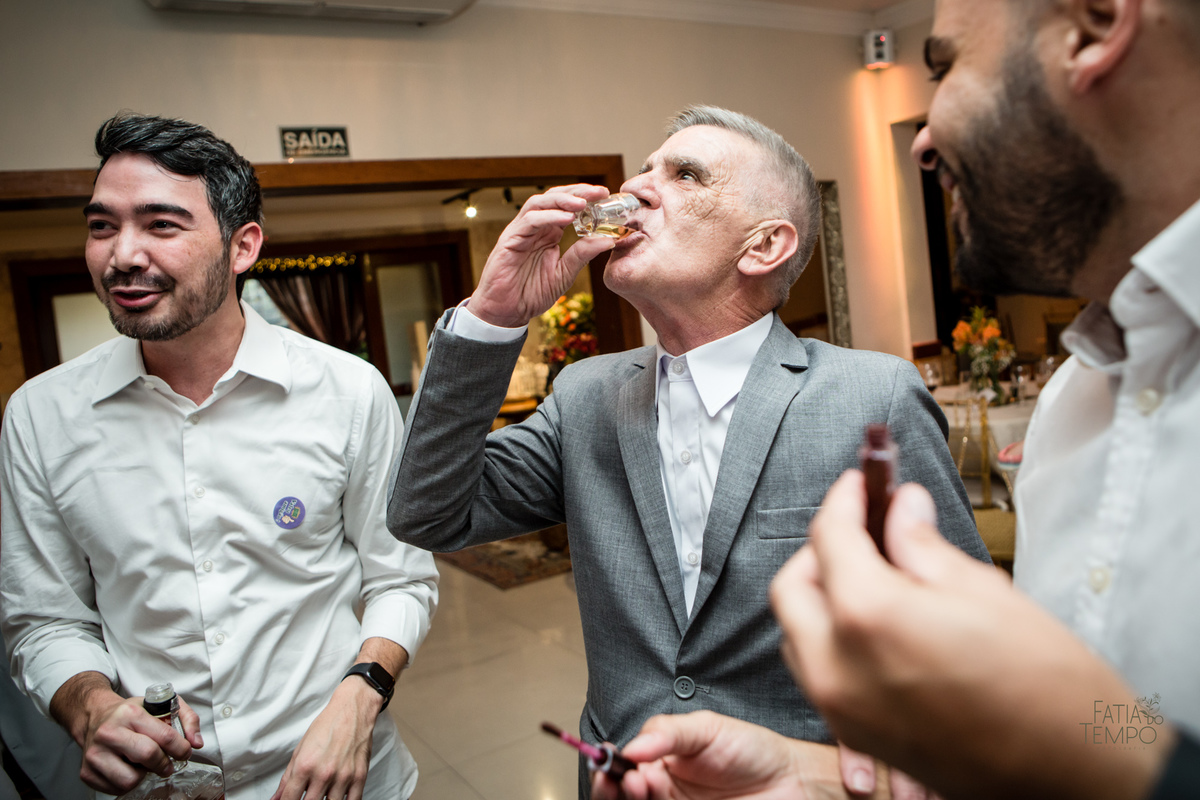 casamento, wedding, buffet, vestido de noiva, maquiagem, make, dia da noiva, noiva, noivo, roupa, madrinhas, mãe, padrinhos, festa, balada, banda, dj, decoração, iluminação, fotografia, fotografia autoral, foto de casamento, estúdio, retrato, ensaio, 