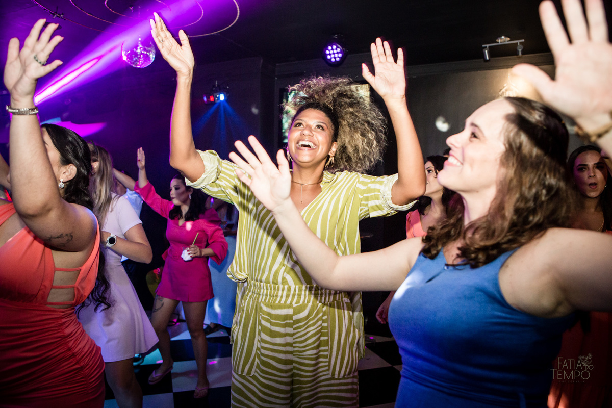 casamento, wedding, buffet, vestido de noiva, maquiagem, make, dia da noiva, noiva, noivo, roupa, madrinhas, mãe, padrinhos, festa, balada, banda, dj, decoração, iluminação, fotografia, fotografia autoral, foto de casamento, estúdio, retrato, ensaio, 