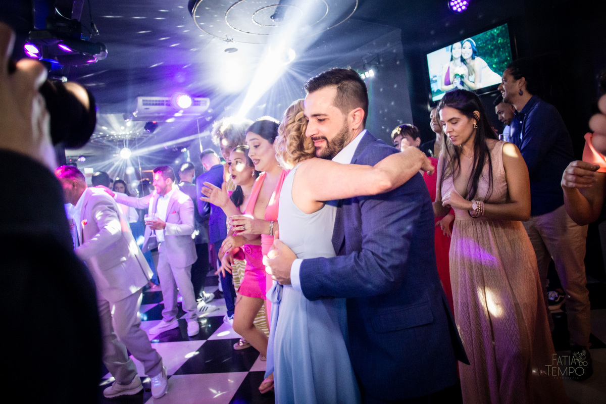casamento, wedding, buffet, vestido de noiva, maquiagem, make, dia da noiva, noiva, noivo, roupa, madrinhas, mãe, padrinhos, festa, balada, banda, dj, decoração, iluminação, fotografia, fotografia autoral, foto de casamento, estúdio, retrato, ensaio, 