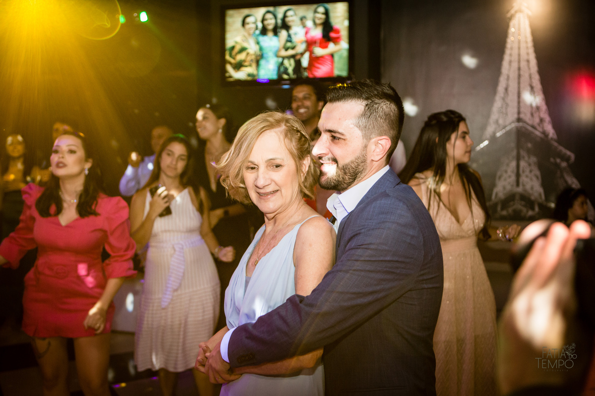 casamento, wedding, buffet, vestido de noiva, maquiagem, make, dia da noiva, noiva, noivo, roupa, madrinhas, mãe, padrinhos, festa, balada, banda, dj, decoração, iluminação, fotografia, fotografia autoral, foto de casamento, estúdio, retrato, ensaio, 