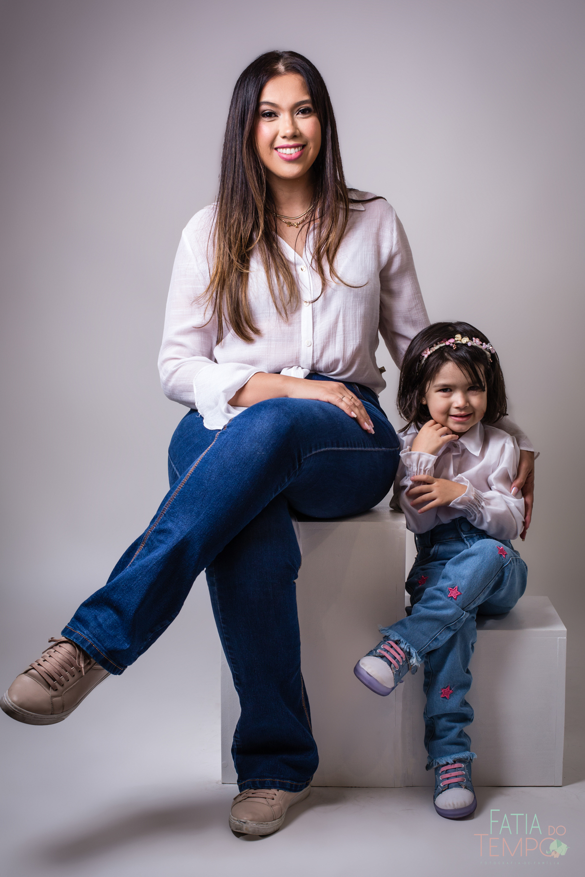 ensaio de familia, ensaio em estudio, ensaio de familia em estudio, ensaio de mae e filha, mae e filha, ensaio maternidade, estudio em são caetano, estudio no abc, ensaio de familia no abc, ensaio de criança, ensaio ludico, ensaio lifestyçe