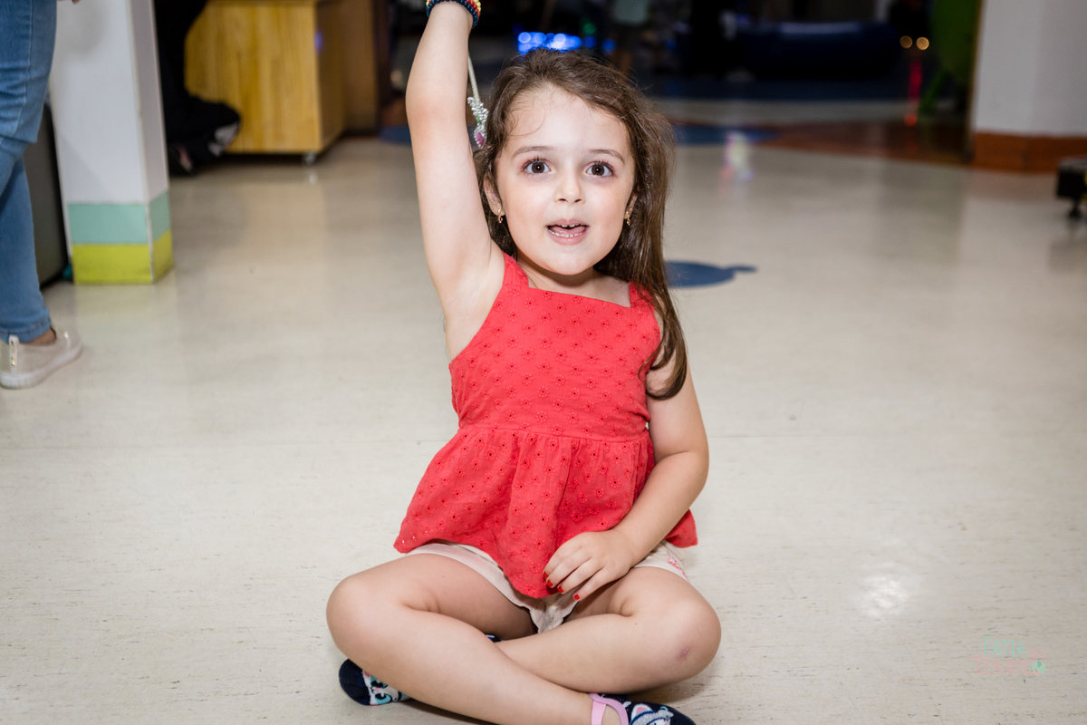 aniversario, criança, festa, buffet, decoração, fotografia, decoração, menina, menino, família, pai, mãe, São Paula, ABC Paulista, elegância, espontânea, tema, Branca de neve, brinquedo, brincadeiras, comida, cardápio, chopp, bebida, fatia do tempo, amor,
