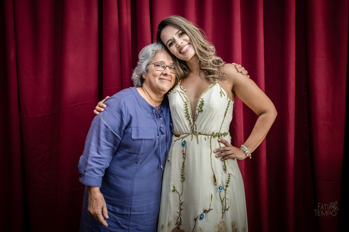 Mini wedding, casamento, foto de casamento, wedding, madrinhas, padrinhos, noivos, fotografia autoral, festa, cartório, casamento civil, vestido de noiva, buque, flores, maquiagem, make, cerimônia, baby beef jardim, restaurante, almoço, convite, carro, 