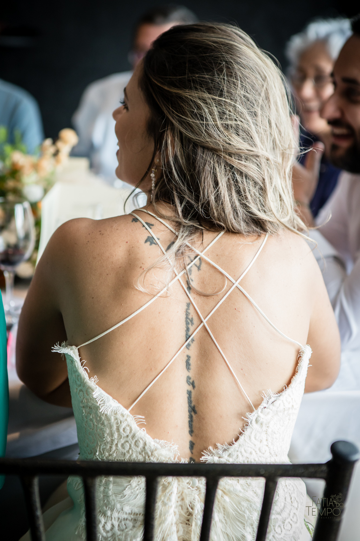 Mini wedding, casamento, foto de casamento, wedding, madrinhas, padrinhos, noivos, fotografia autoral, festa, cartório, casamento civil, vestido de noiva, buque, flores, maquiagem, make, cerimônia, baby beef jardim, restaurante, almoço, convite, carro, 