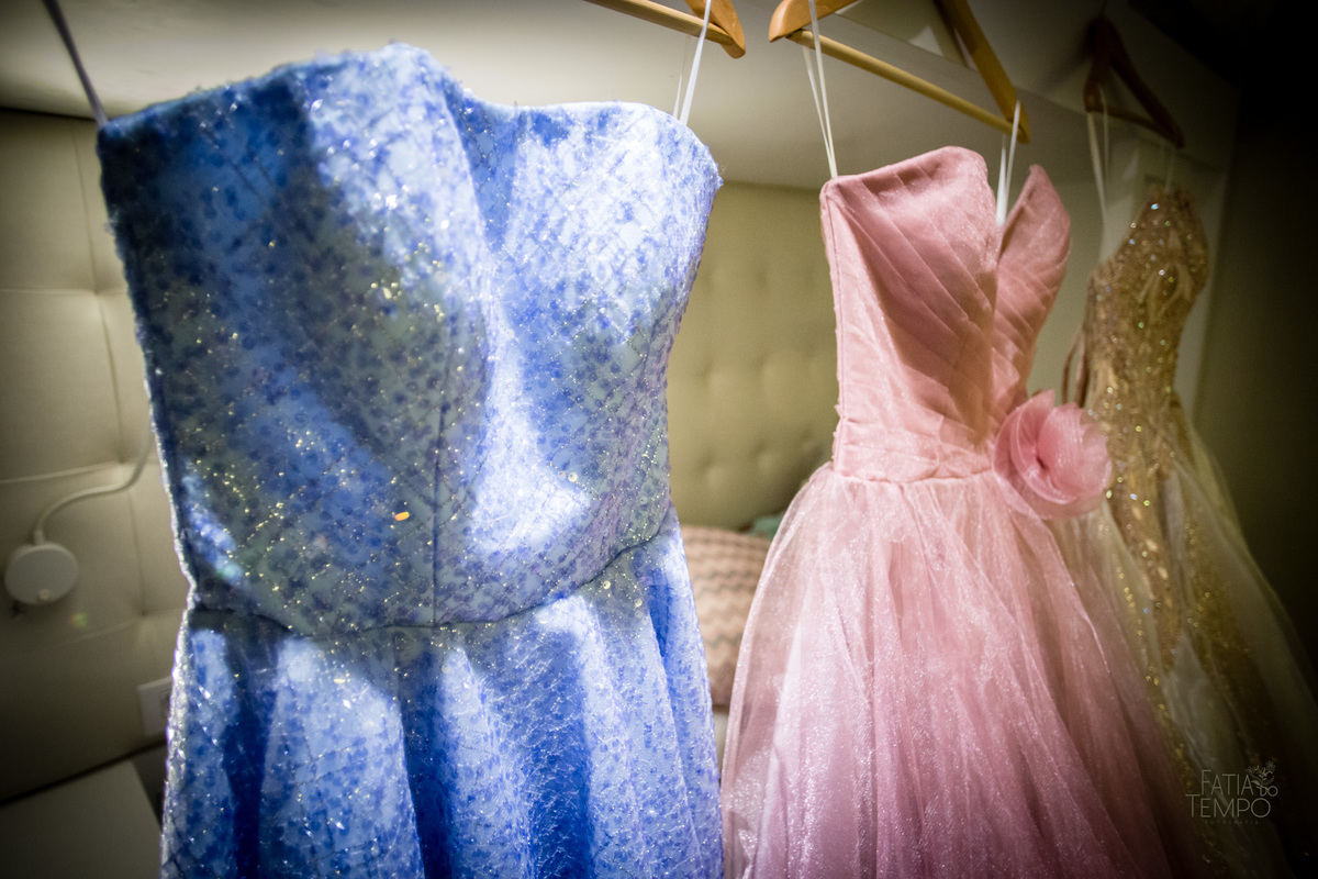 15 anos, debutante, festa, adolescente, mulher, menina, vestido de festa, vestido de debutante, festa de 15 anos, maquiagem, cabelo, fotografia, família, mãe, buffet, salão de festas, decoração, beleza, balada, dj, fotografia autoral, fatia do tempo, love