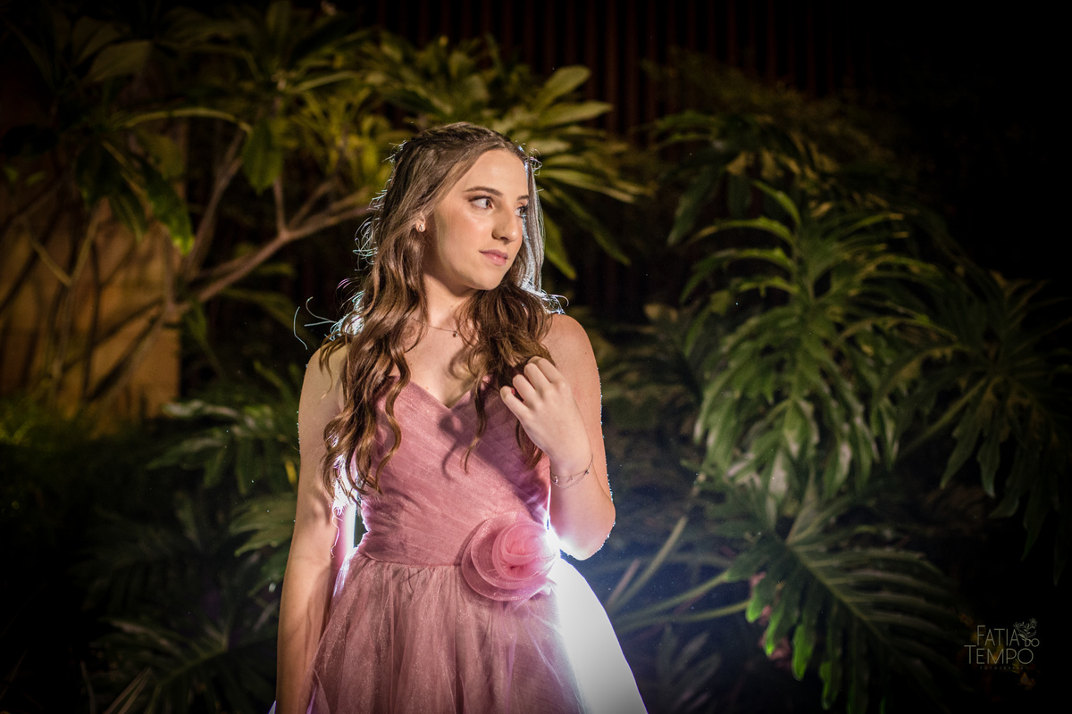 15 anos, debutante, festa, adolescente, mulher, menina, vestido de festa, vestido de debutante, festa de 15 anos, maquiagem, cabelo, fotografia, família, mãe, buffet, salão de festas, decoração, beleza, balada, dj, fotografia autoral, fatia do tempo, love