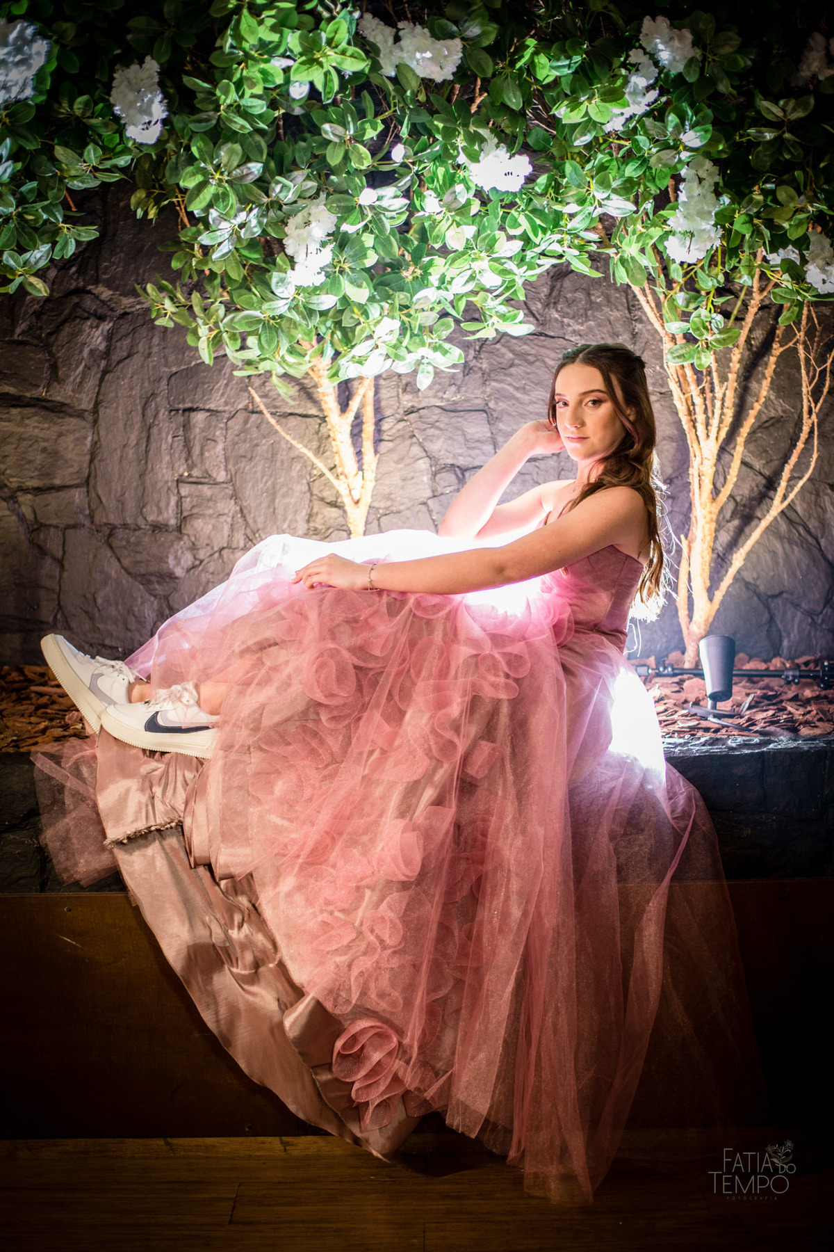 15 anos, debutante, festa, adolescente, mulher, menina, vestido de festa, vestido de debutante, festa de 15 anos, maquiagem, cabelo, fotografia, família, mãe, buffet, salão de festas, decoração, beleza, balada, dj, fotografia autoral, fatia do tempo, love