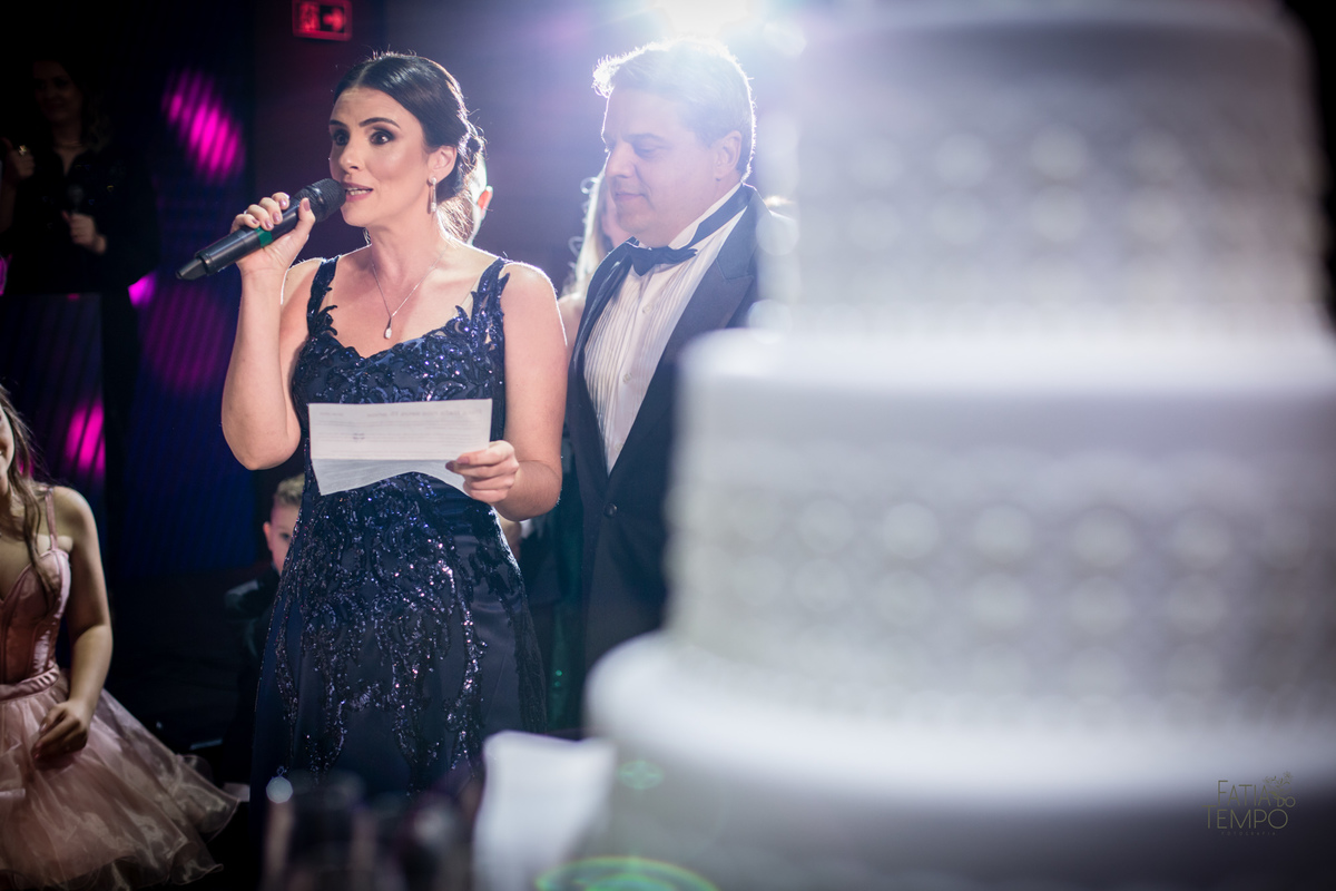 15 anos, debutante, festa, adolescente, mulher, menina, vestido de festa, vestido de debutante, festa de 15 anos, maquiagem, cabelo, fotografia, família, mãe, buffet, salão de festas, decoração, beleza, balada, dj, fotografia autoral, fatia do tempo, love