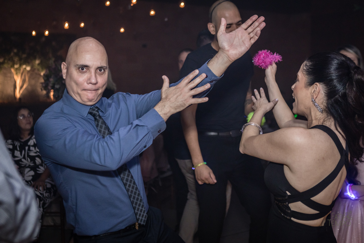 15 anos, debutante, festa, adolescente, mulher, menina, vestido de festa, vestido de debutante, festa de 15 anos, maquiagem, cabelo, fotografia, família, mãe, buffet, salão de festas, decoração, beleza, balada, dj, fotografia autoral, fatia do tempo, love