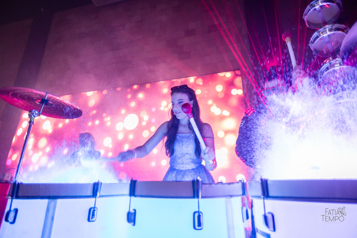 15 anos, debutante, festa, adolescente, mulher, menina, vestido de festa, vestido de debutante, festa de 15 anos, maquiagem, cabelo, fotografia, família, mãe, buffet, salão de festas, decoração, beleza, balada, dj, fotografia autoral, fatia do tempo, love