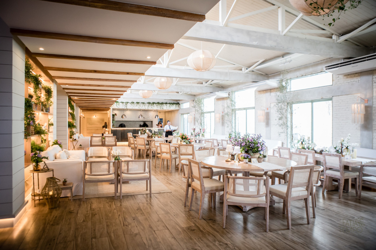 casamento, buffet, dia da noiva, botânico quintal, Wedding, making of, vestido de noiva, madrinhas, maquiagem, festa, cerimônia, fotografia, fatia do tempo, balada, decoração, doces finos, casamento na cidade, casamento no campo, recepção, celebrante