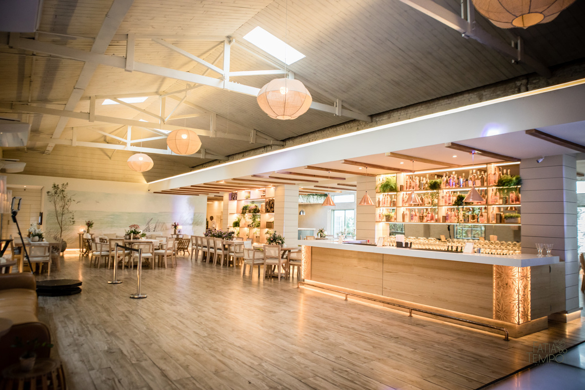 casamento, buffet, dia da noiva, botânico quintal, Wedding, making of, vestido de noiva, madrinhas, maquiagem, festa, cerimônia, fotografia, fatia do tempo, balada, decoração, doces finos, casamento na cidade, casamento no campo, recepção, celebrante