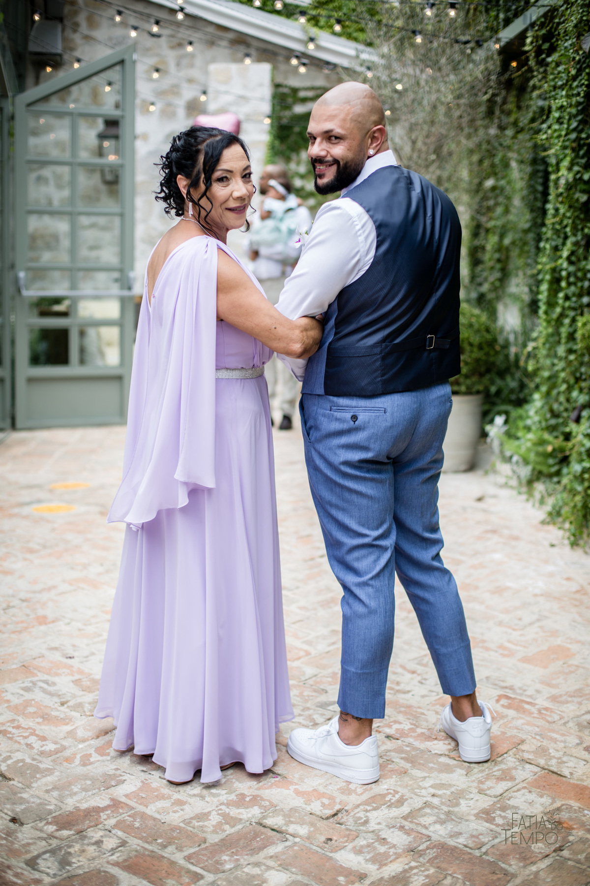 casamento, buffet, dia da noiva, botânico quintal, Wedding, making of, vestido de noiva, madrinhas, maquiagem, festa, cerimônia, fotografia, fatia do tempo, balada, decoração, doces finos, casamento na cidade, casamento no campo, recepção, celebrante