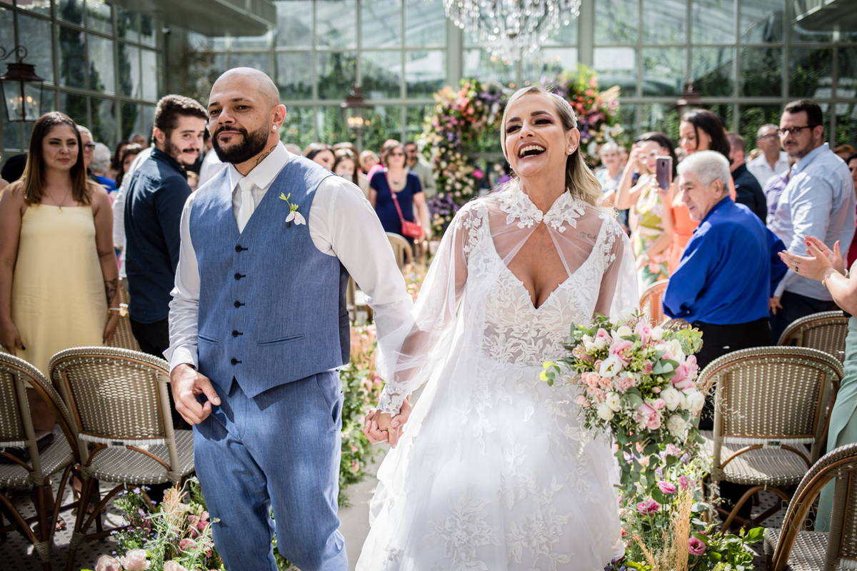 casamento, buffet, dia da noiva, botânico quintal, Wedding, making of, vestido de noiva, madrinhas, maquiagem, festa, cerimônia, fotografia, fatia do tempo, balada, decoração, doces finos, casamento na cidade, casamento no campo, recepção, celebrante