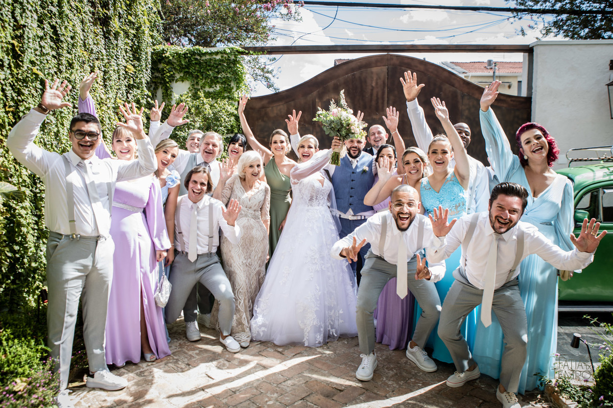 casamento, buffet, dia da noiva, botânico quintal, Wedding, making of, vestido de noiva, madrinhas, maquiagem, festa, cerimônia, fotografia, fatia do tempo, balada, decoração, doces finos, casamento na cidade, casamento no campo, recepção, celebrante