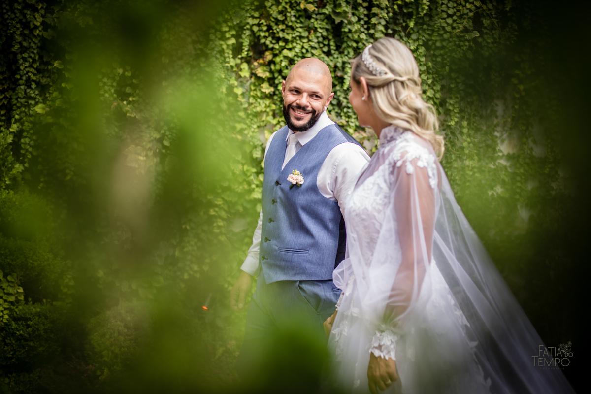 casamento, buffet, dia da noiva, botânico quintal, Wedding, making of, vestido de noiva, madrinhas, maquiagem, festa, cerimônia, fotografia, fatia do tempo, balada, decoração, doces finos, casamento na cidade, casamento no campo, recepção, celebrante