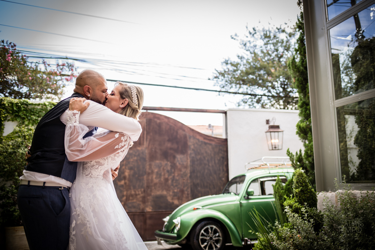 casamento, buffet, dia da noiva, botânico quintal, Wedding, making of, vestido de noiva, madrinhas, maquiagem, festa, cerimônia, fotografia, fatia do tempo, balada, decoração, doces finos, casamento na cidade, casamento no campo, recepção, celebrante